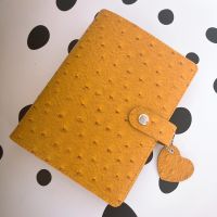 Petite Holly Honeycombe Ostrich Planner